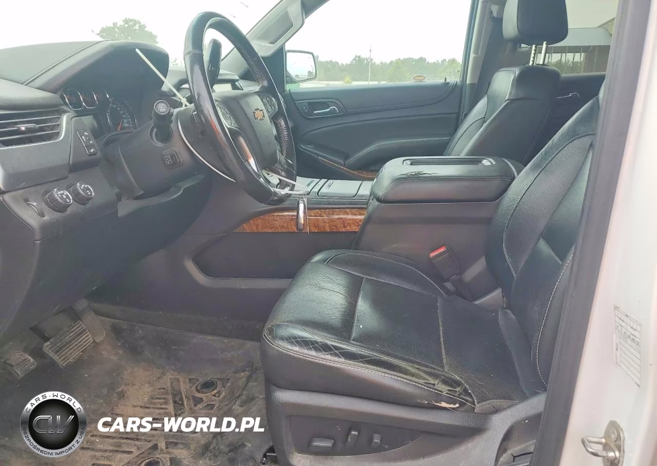2018 Chevrolet Suburban K1500 Premier VIN:1GNSKJKC2JR191263 - 7