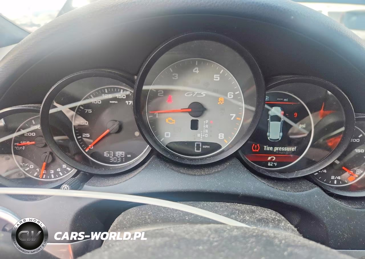 2014 Porsche Cayenne Gts VIN:WP1AD2A23ELA73470 - 9