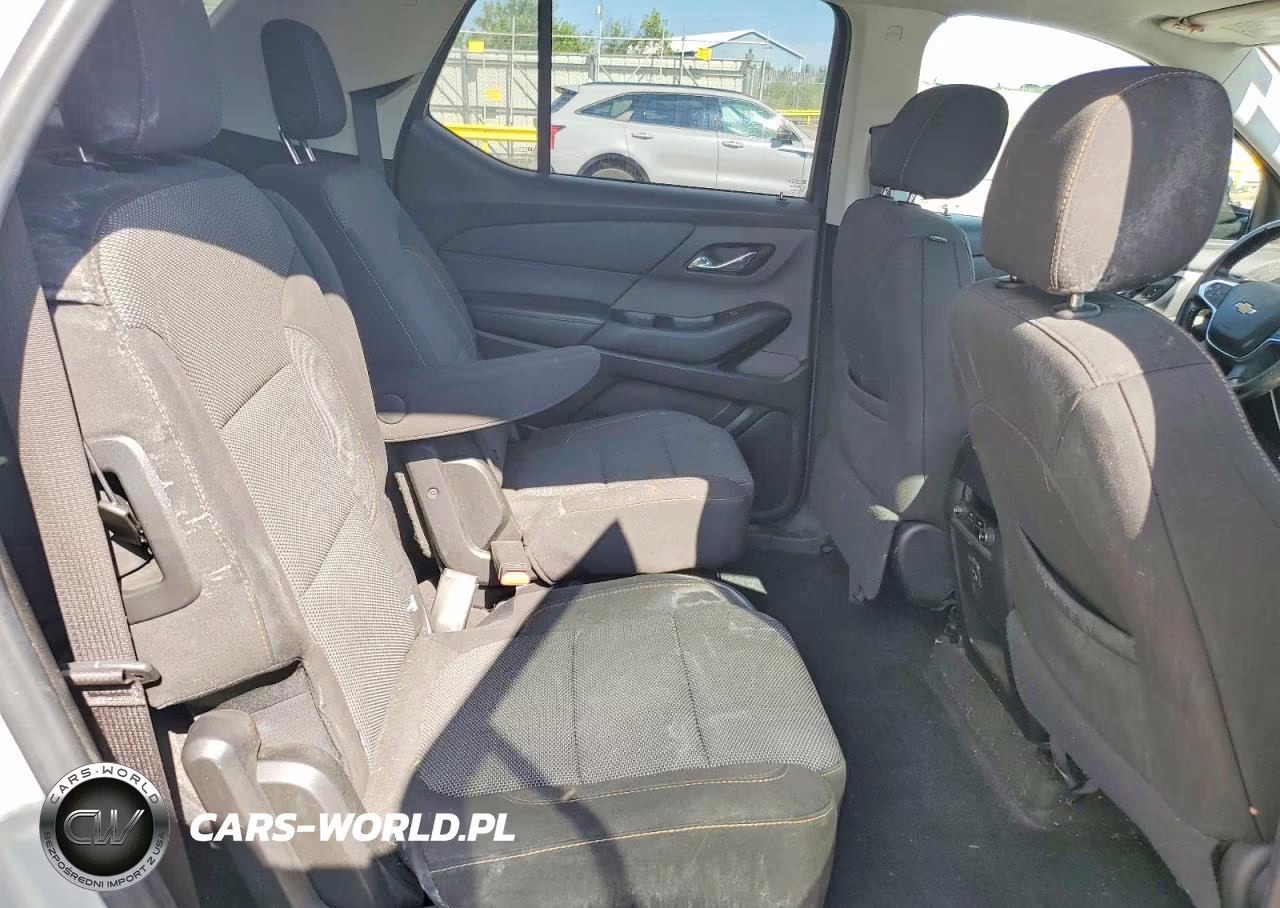 2018 Chevrolet Traverse Lt VIN:1GNERGKW7JJ216825 - 11