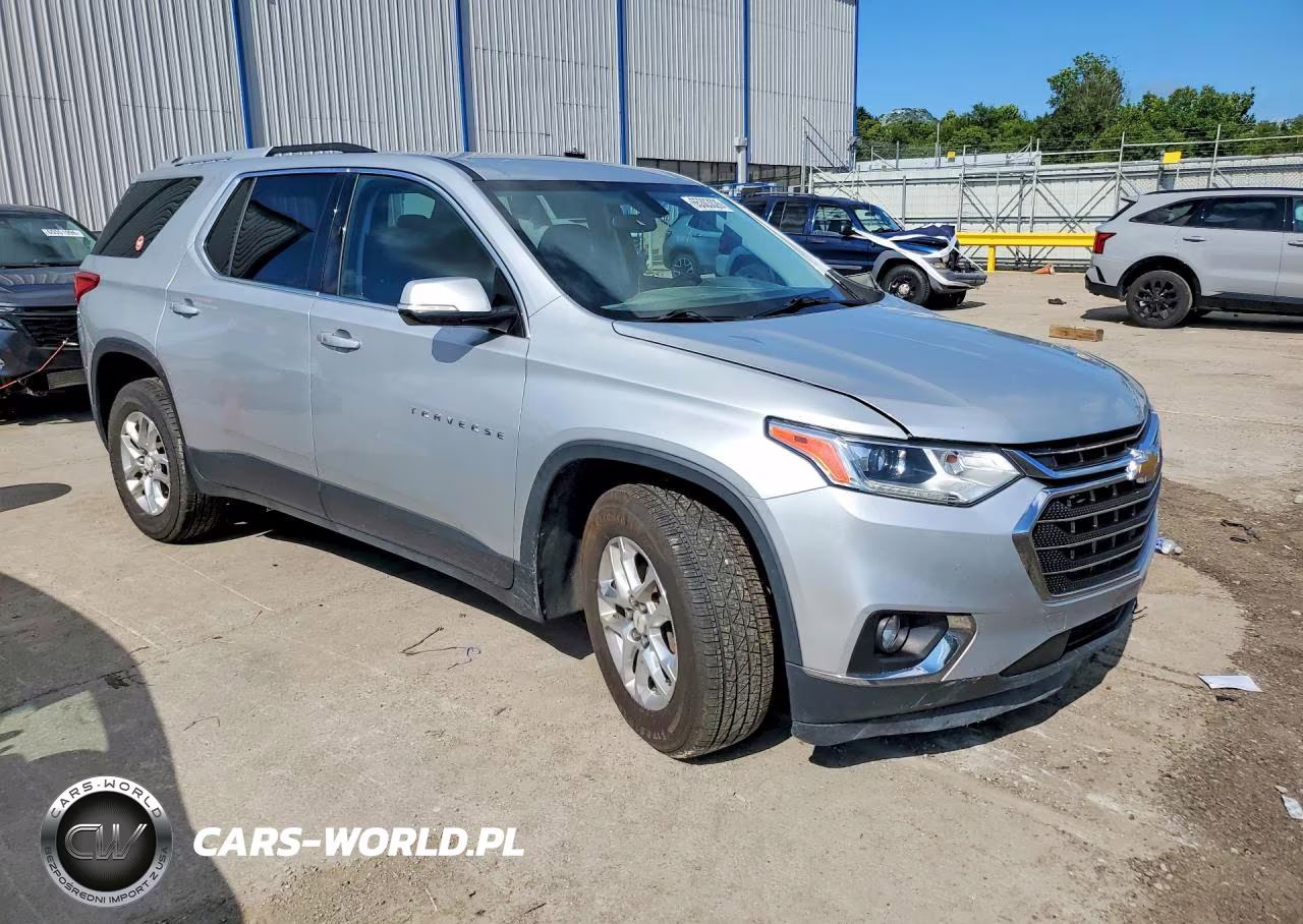 2018 Chevrolet Traverse Lt VIN:1GNERGKW7JJ216825 - 4