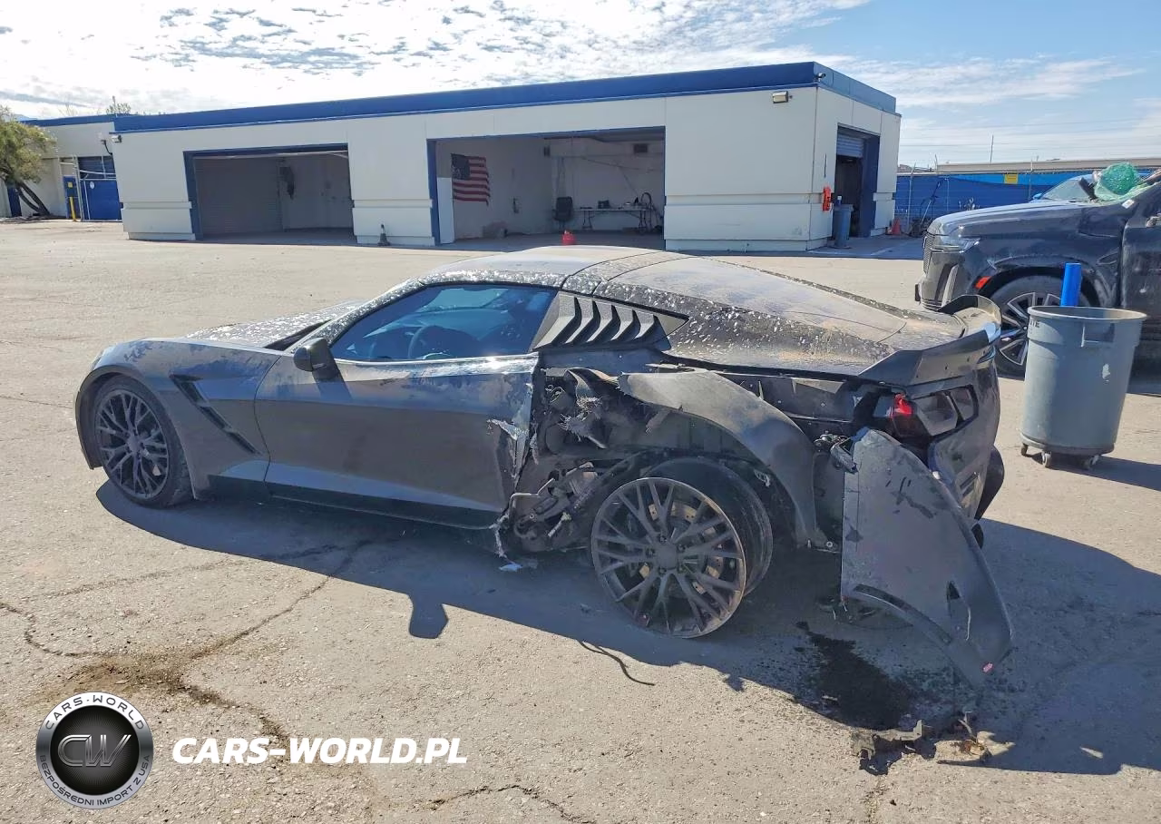2014 Chevrolet Corvette Stingray Z51 3Lt VIN:1G1YM2D78E5100960 - 2