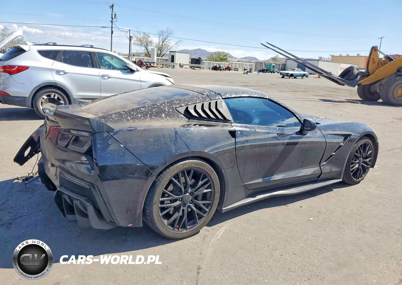 2014 Chevrolet Corvette Stingray Z51 3Lt VIN:1G1YM2D78E5100960 - 3