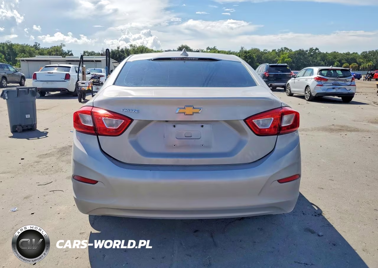 2017 Chevrolet Cruze Ls VIN:1G1BC5SM1H7281184 - 6