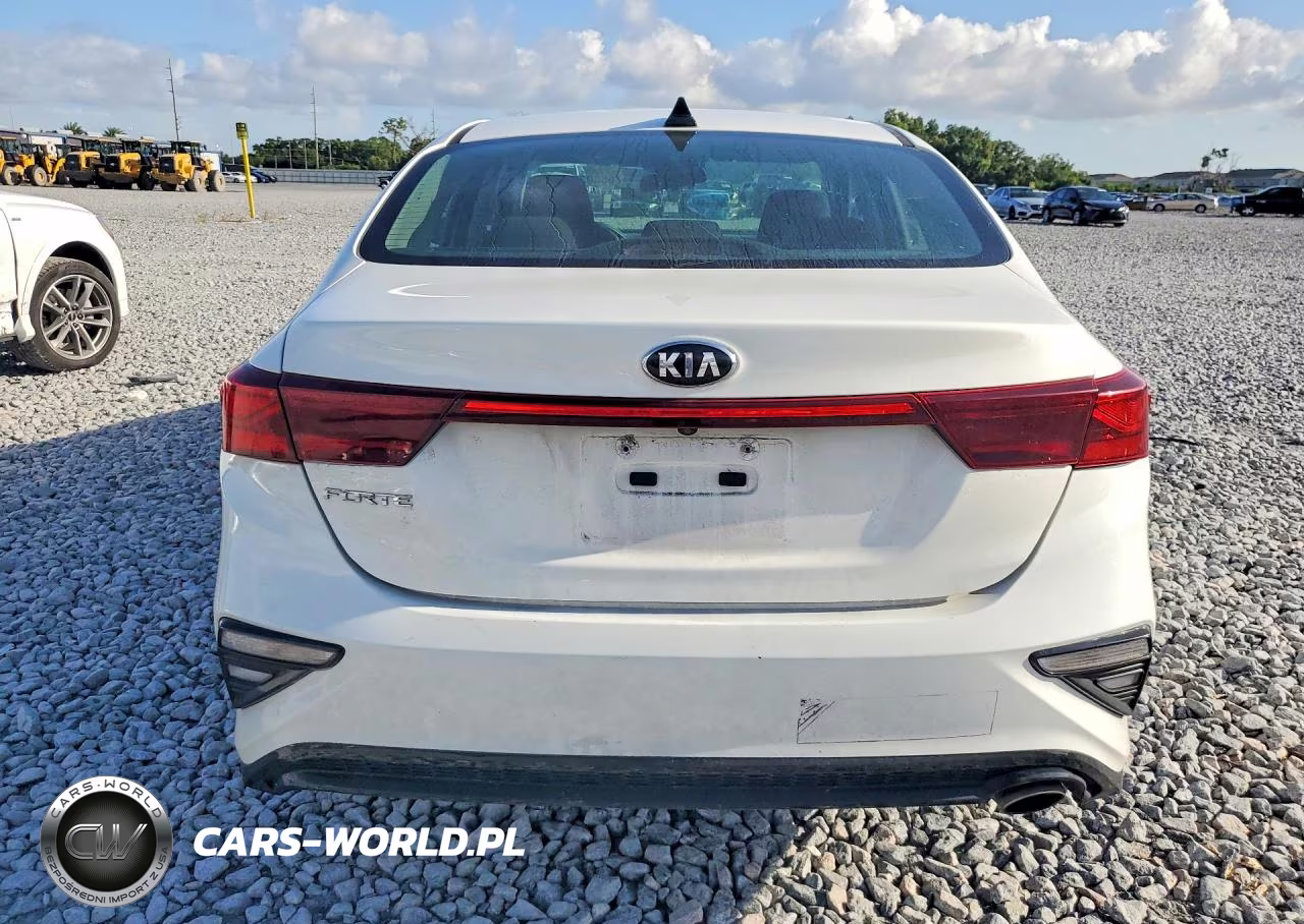 2020 Kia Forte Lxs VIN:3KPF24AD2LE253636 - 6