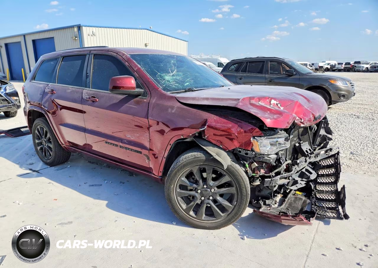 2019 Jeep Grand Cherokee Laredo VIN:1C4RJEAG7KC571581 - 4