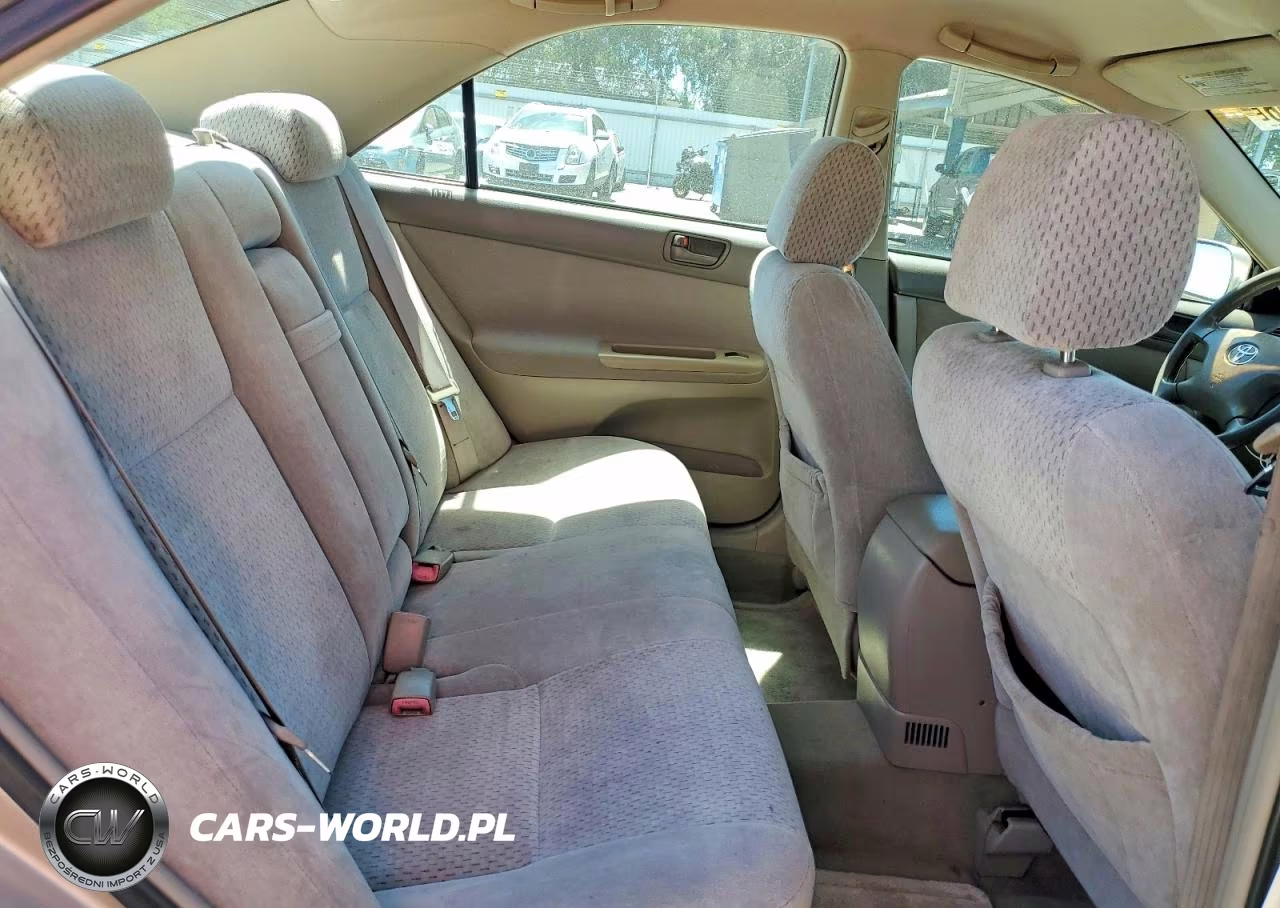 2004 Toyota Camry Le VIN:4T1BE32K04U809485 - 10
