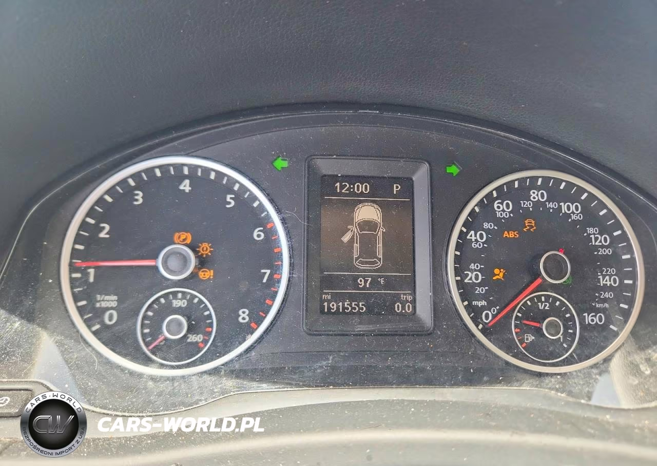 2015 Volkswagen Tiguan S VIN:WVGAV7AX1FW614549 - 9