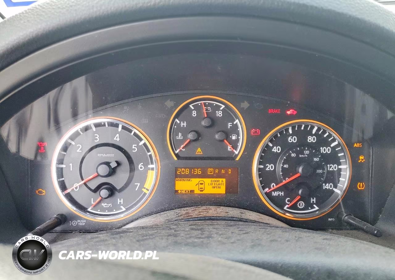 2015 Nissan Armada Platinum VIN:5N1BA0NF4FN618271 - 9