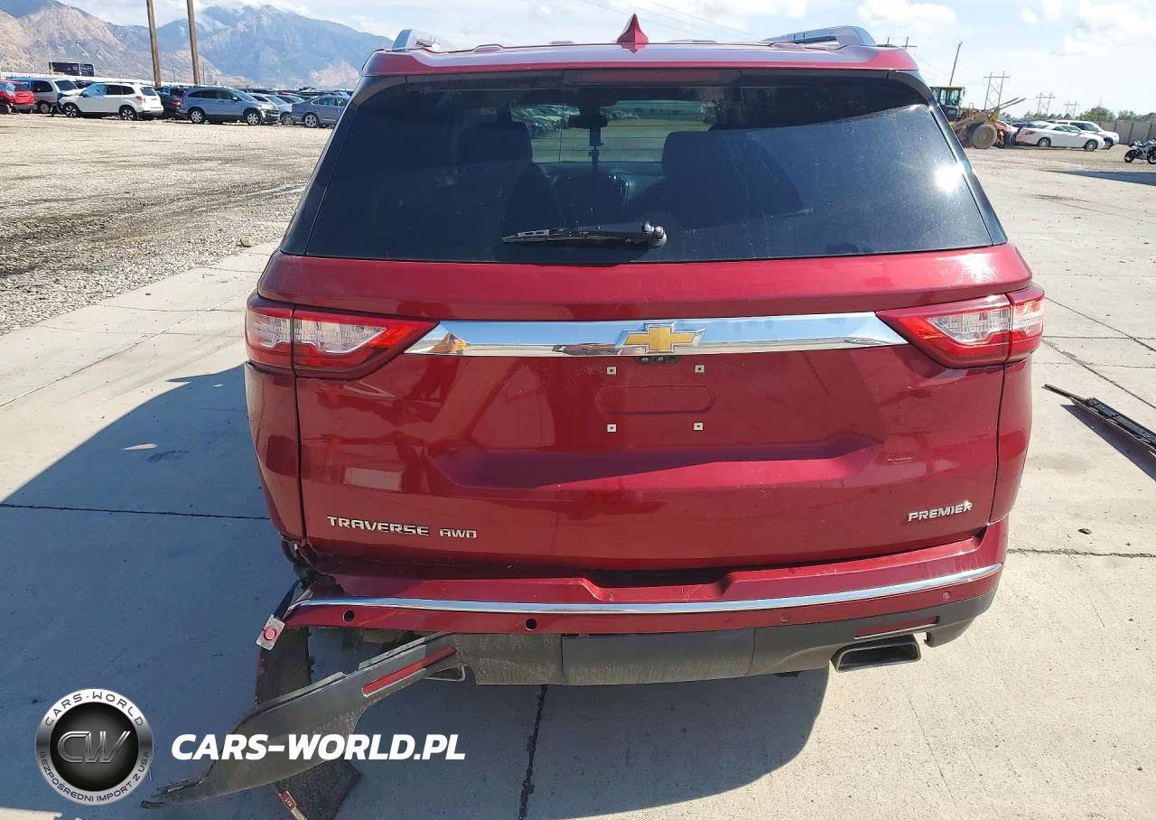 2021 Chevrolet Traverse Premier VIN:1GNEVKKW5MJ230158 - 6