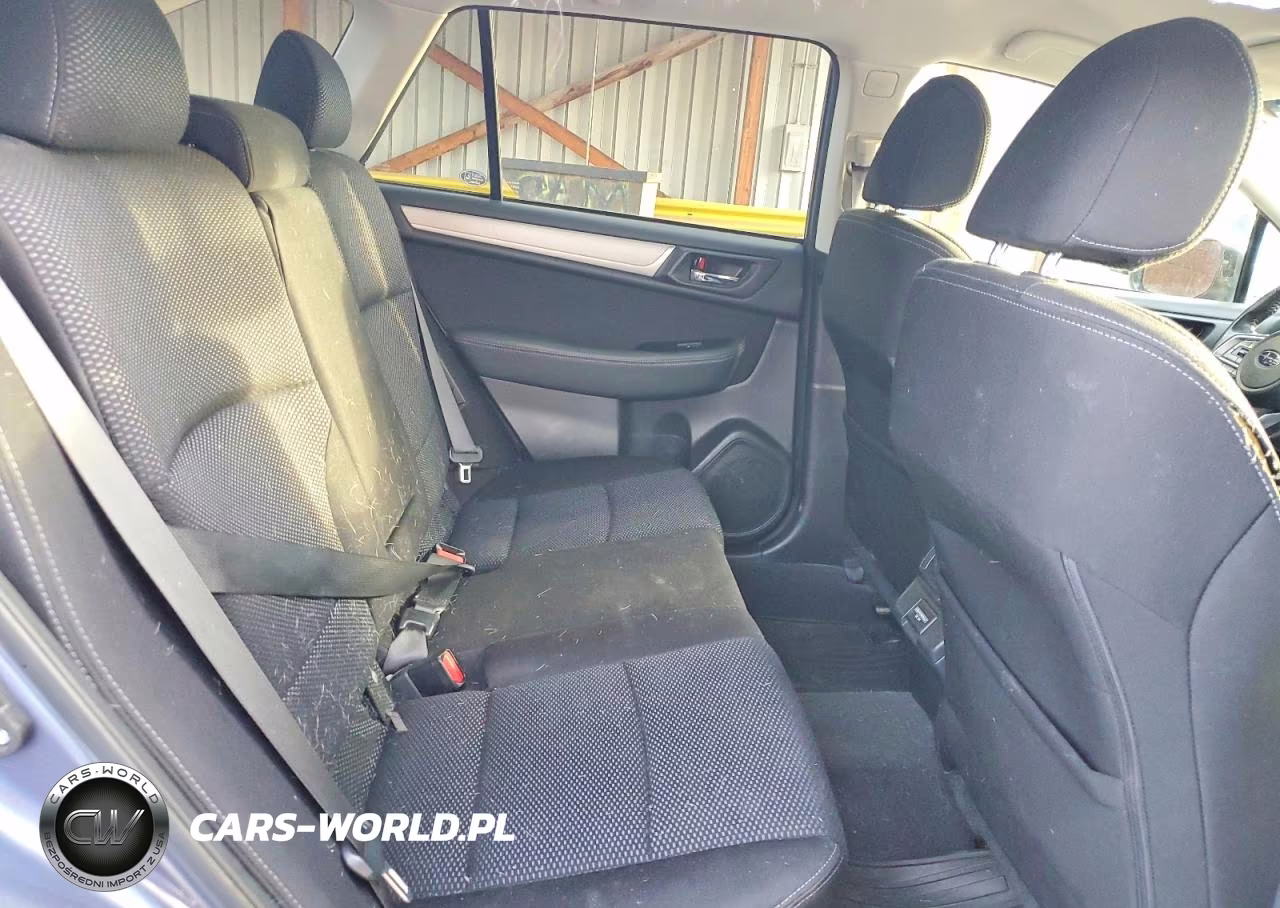 2018 Subaru Outback 2.5I Premium VIN:4S4BSAFC4J3247849 - 11