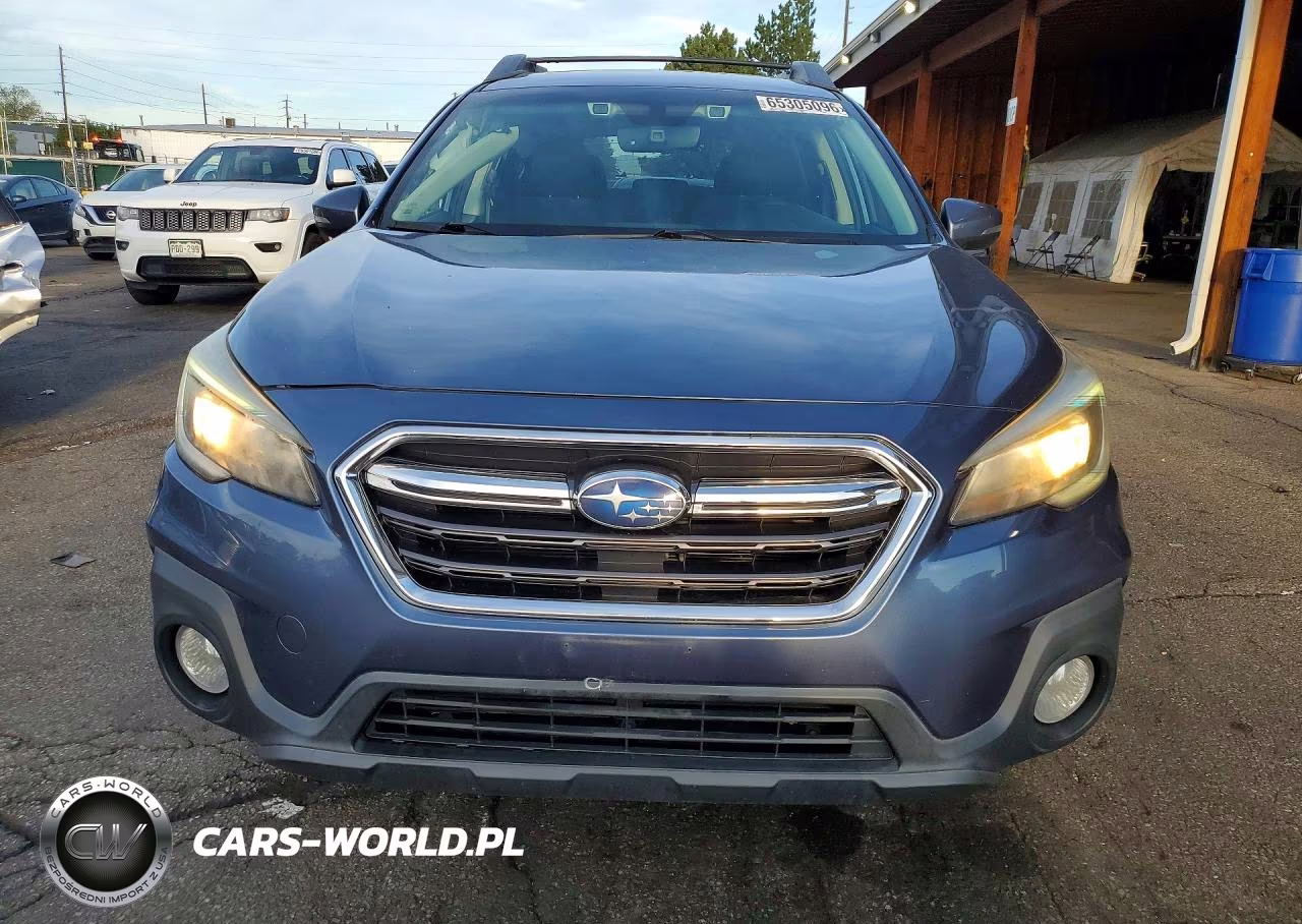 2018 Subaru Outback 2.5I Premium VIN:4S4BSAFC4J3247849 - 5