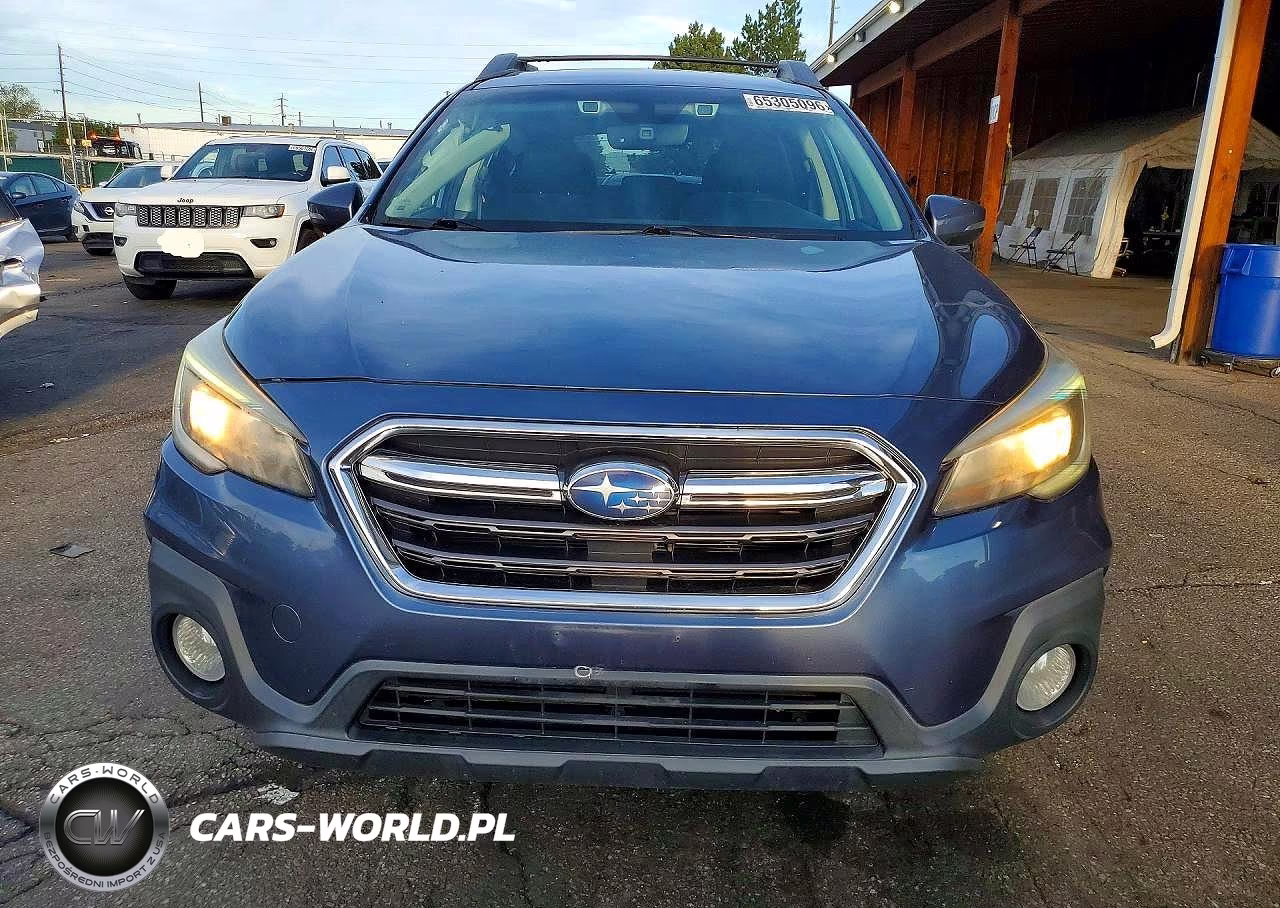 2018 Subaru Outback 2.5I Premium VIN:4S4BSAFC4J3247849 - 6