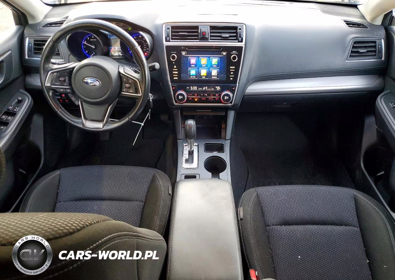 2018 Subaru Outback 2.5I Premium VIN:4S4BSAFC4J3247849 - 9