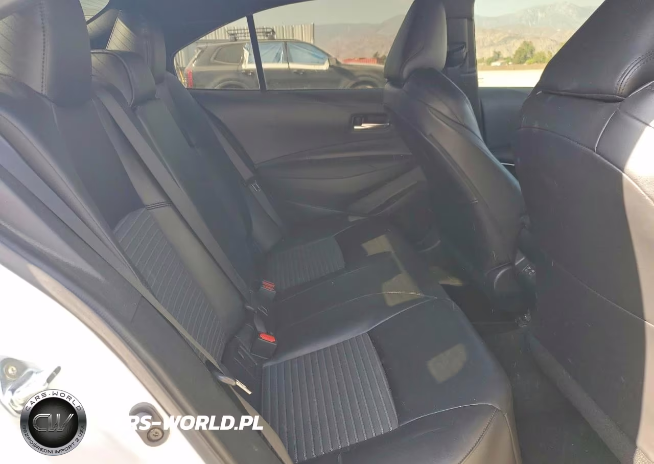 2024 Toyota Corolla Xse VIN:5YFT4MCE9RP192666 - 10