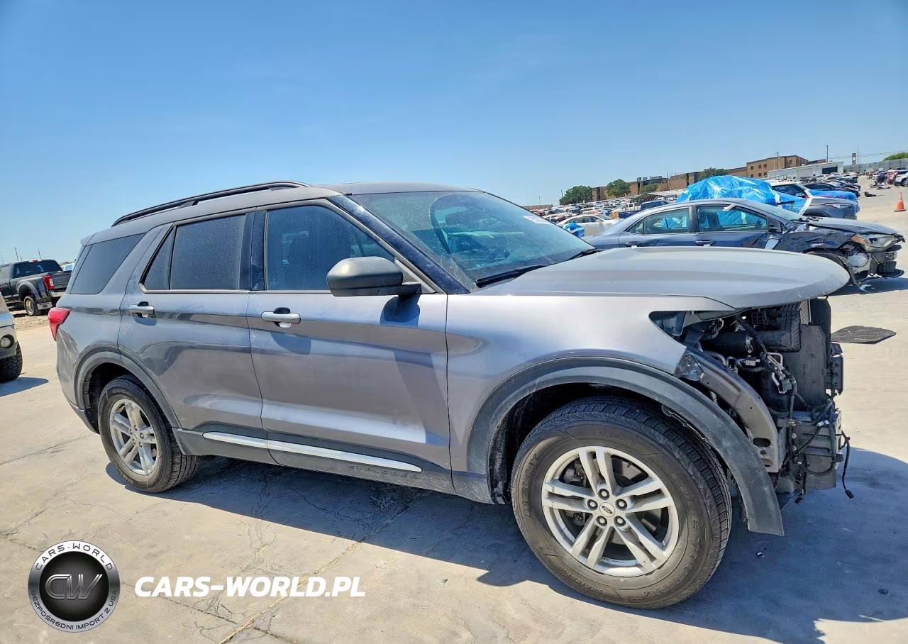 2021 Ford Explorer Xlt VIN:1FMSK8DH0MGA90373 - 4