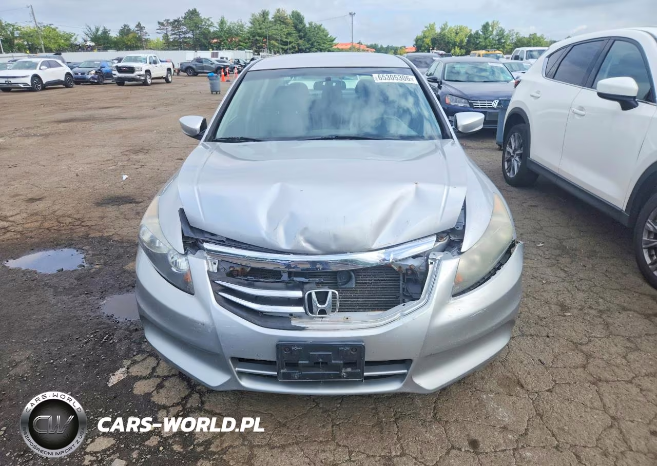 2011 Honda Accord Se VIN:1HGCP2F69BA144211 - 5