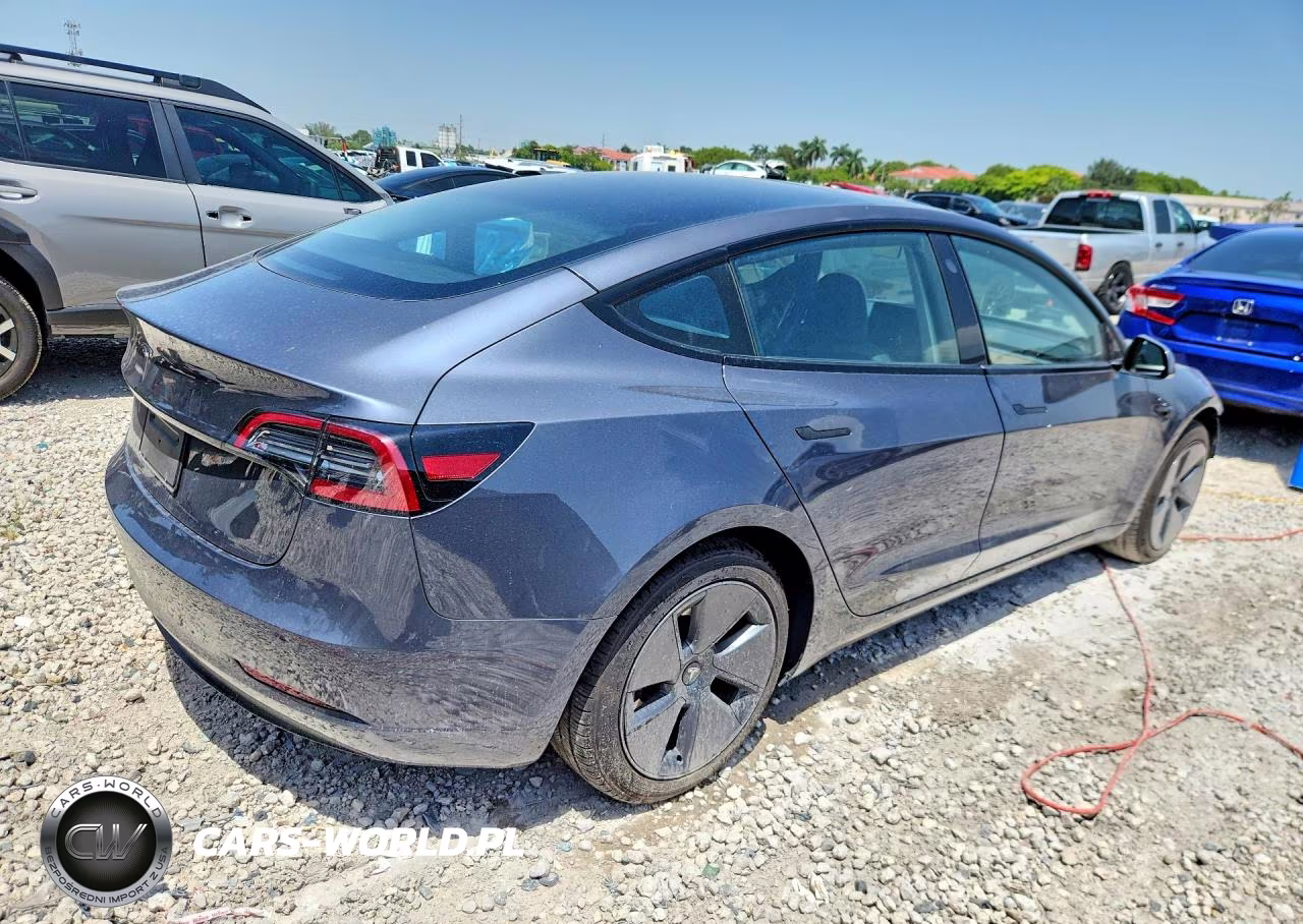 2023 Tesla Model 3 VIN:5YJ3E1EA3PF694460 - 3