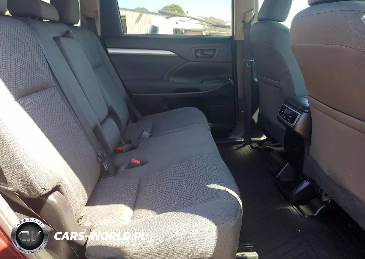 2017 Toyota Highlander Le VIN:5TDZZRFH7HS222896 - 11