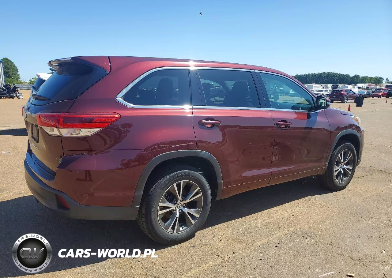 2017 Toyota Highlander Le VIN:5TDZZRFH7HS222896 - 3