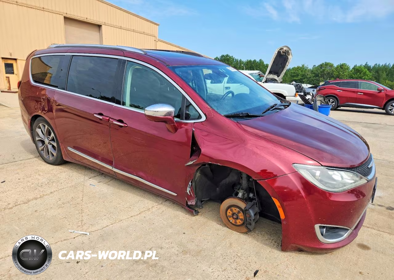 2017 Chrysler Pacifica Limited VIN:2C4RC1GG5HR650709 - 4