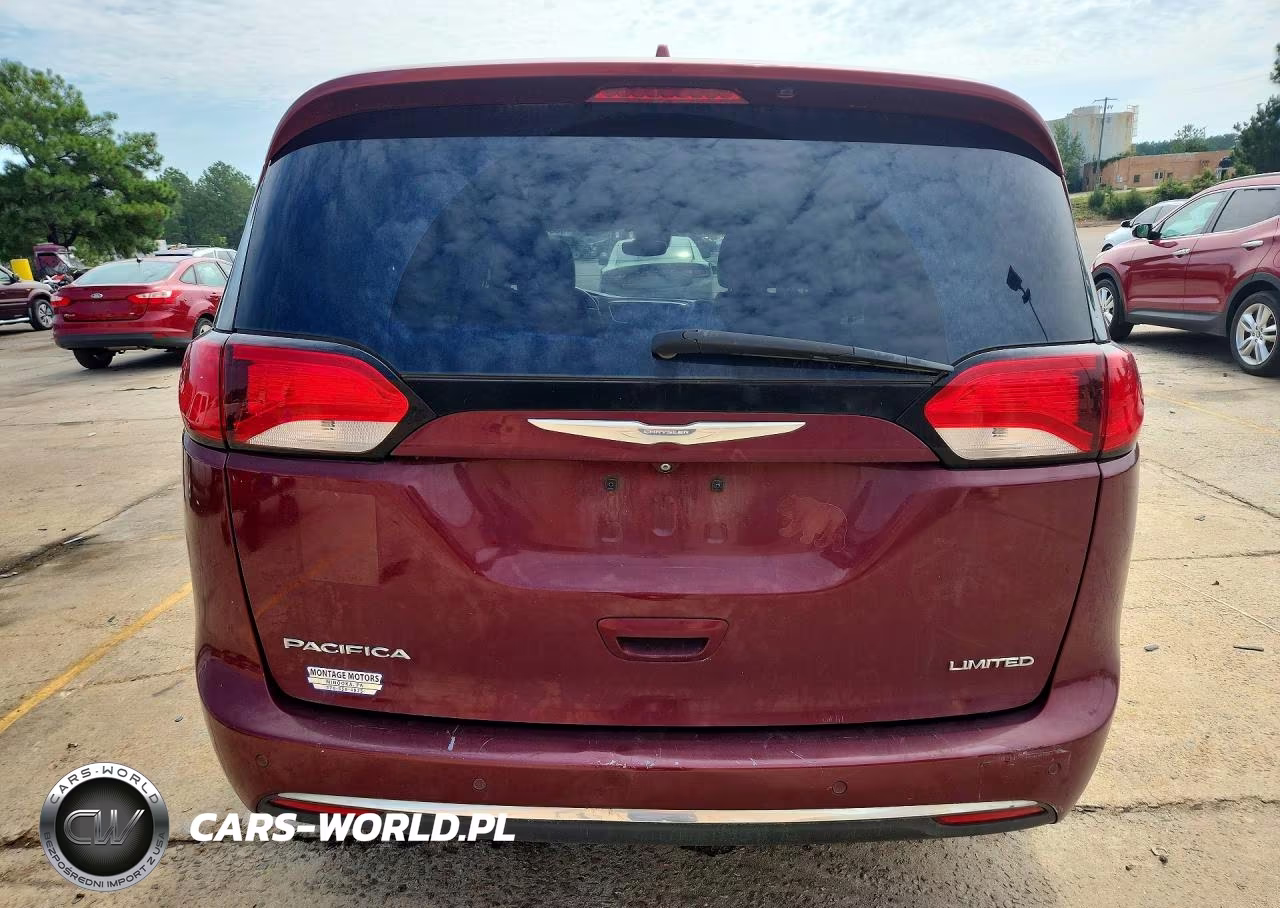 2017 Chrysler Pacifica Limited VIN:2C4RC1GG5HR650709 - 6