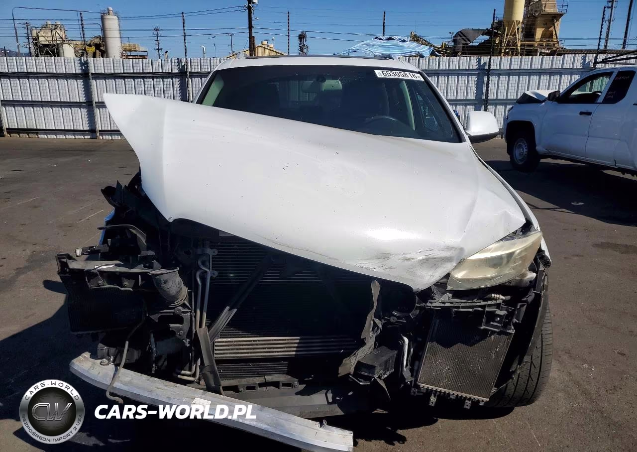 2014 Audi Q7 Premium Plus VIN:WA1LGAFE7ED013582 - 5