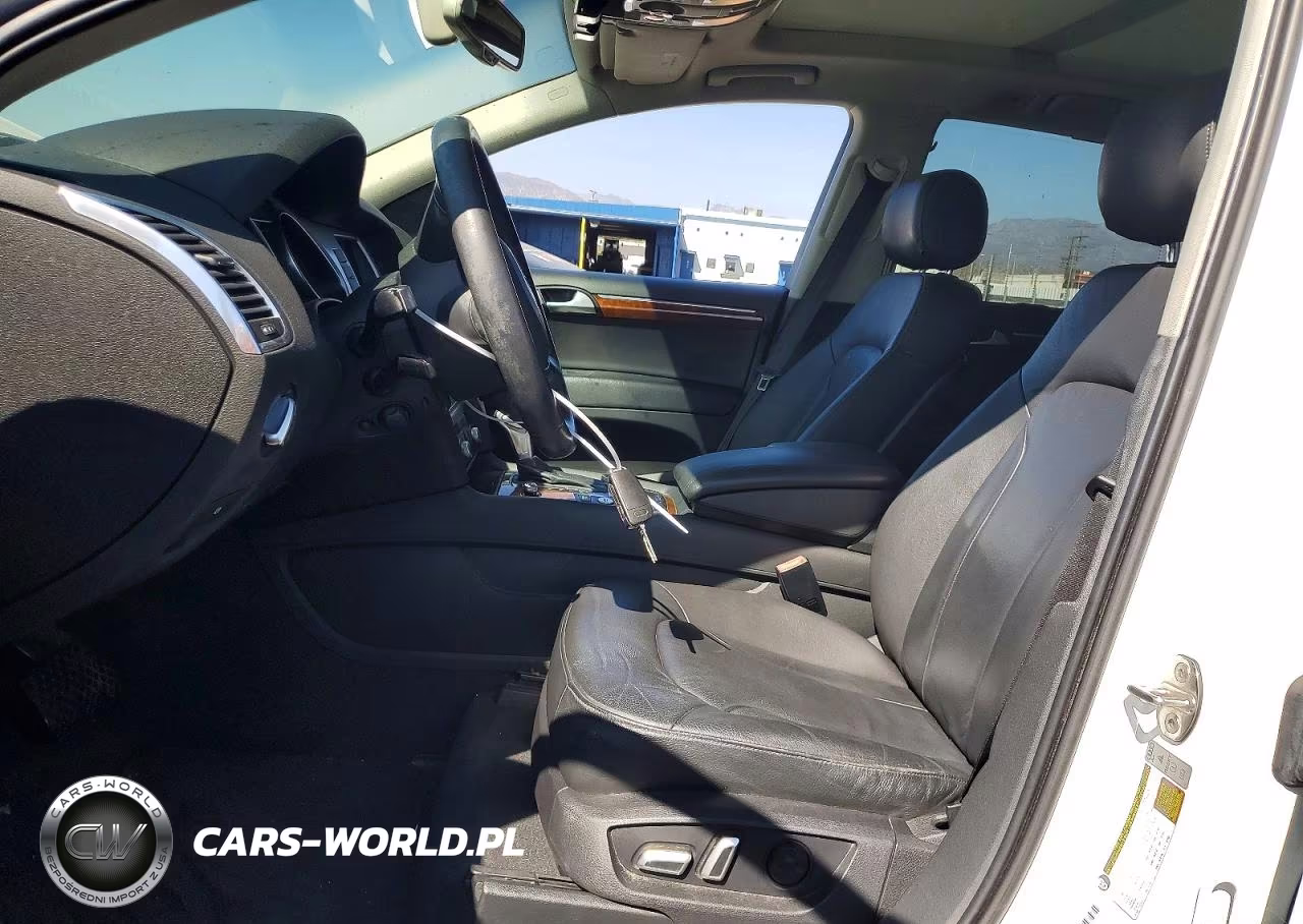 2014 Audi Q7 Premium Plus VIN:WA1LGAFE7ED013582 - 7