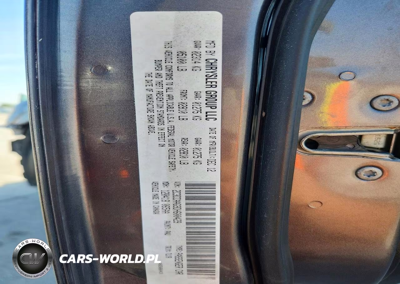 2013 Chrysler 300 VIN:2C3CCAAG9DH600429 - 13