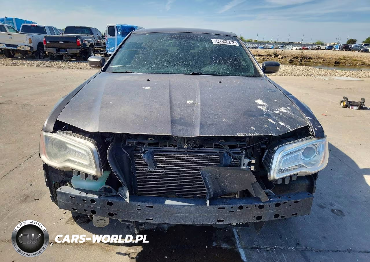 2013 Chrysler 300 VIN:2C3CCAAG9DH600429 - 5
