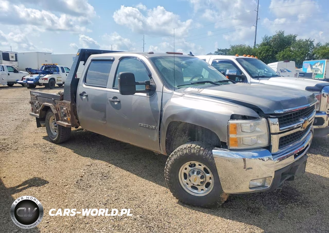 2007 Chevrolet Silverado K2500 Heavy Duty VIN:1GCHK23687F513478 - 4