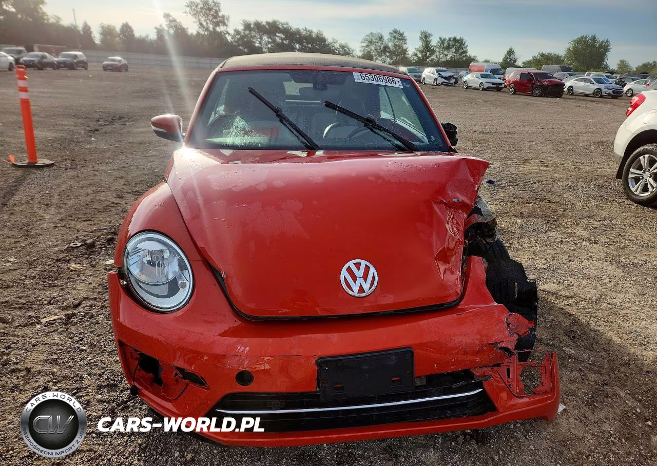 2017 Volkswagen Beetle S-Se VIN:3VW517AT9HM804629 - 5