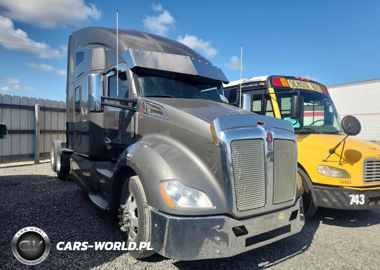 2014 Kenworth Construction T680 VIN:1XKYAP8X9EJ404897 - 4