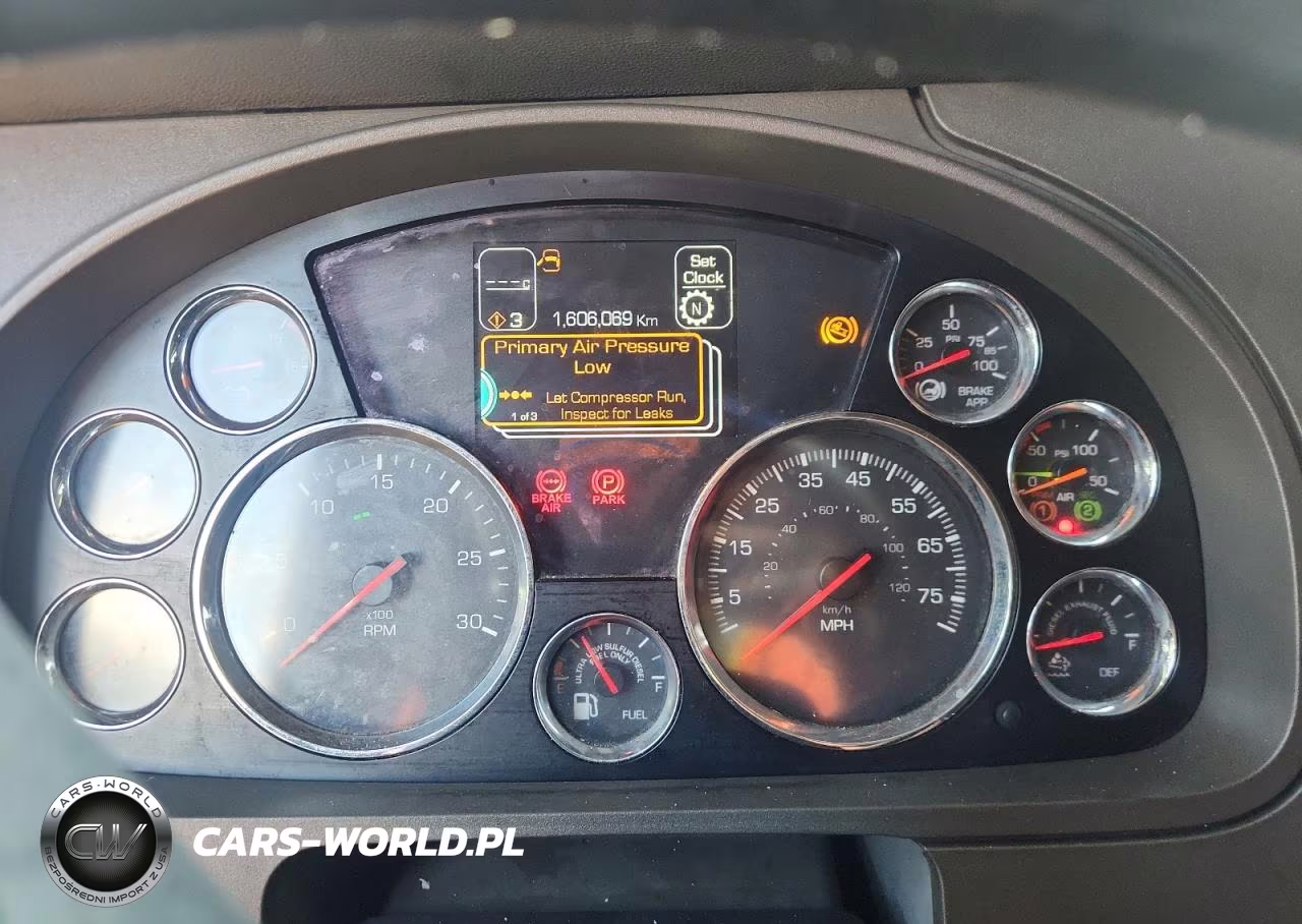 2014 Kenworth Construction T680 VIN:1XKYAP8X9EJ404897 - 9