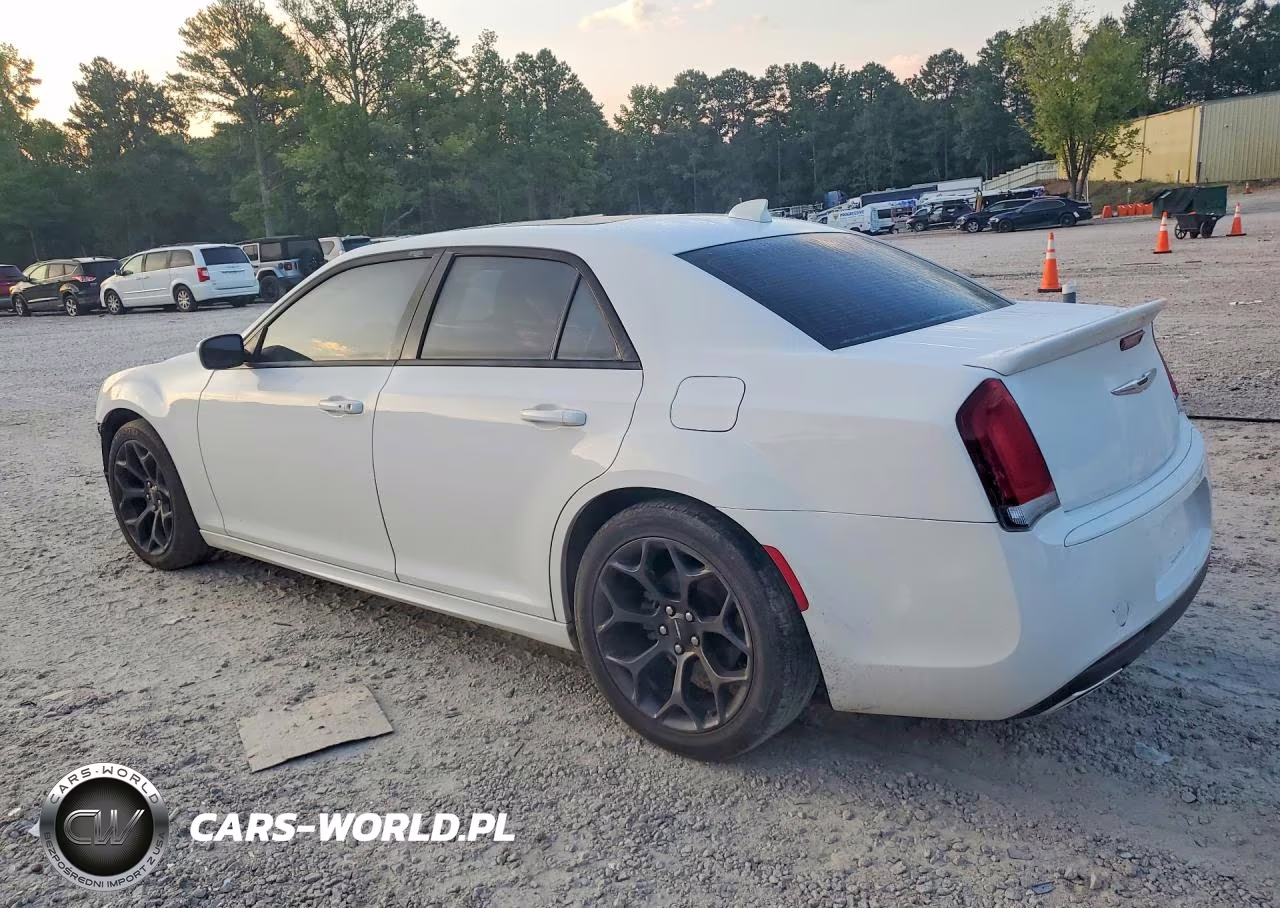 2020 Chrysler 300 S VIN:2C3CCABT8LH180656 - 2
