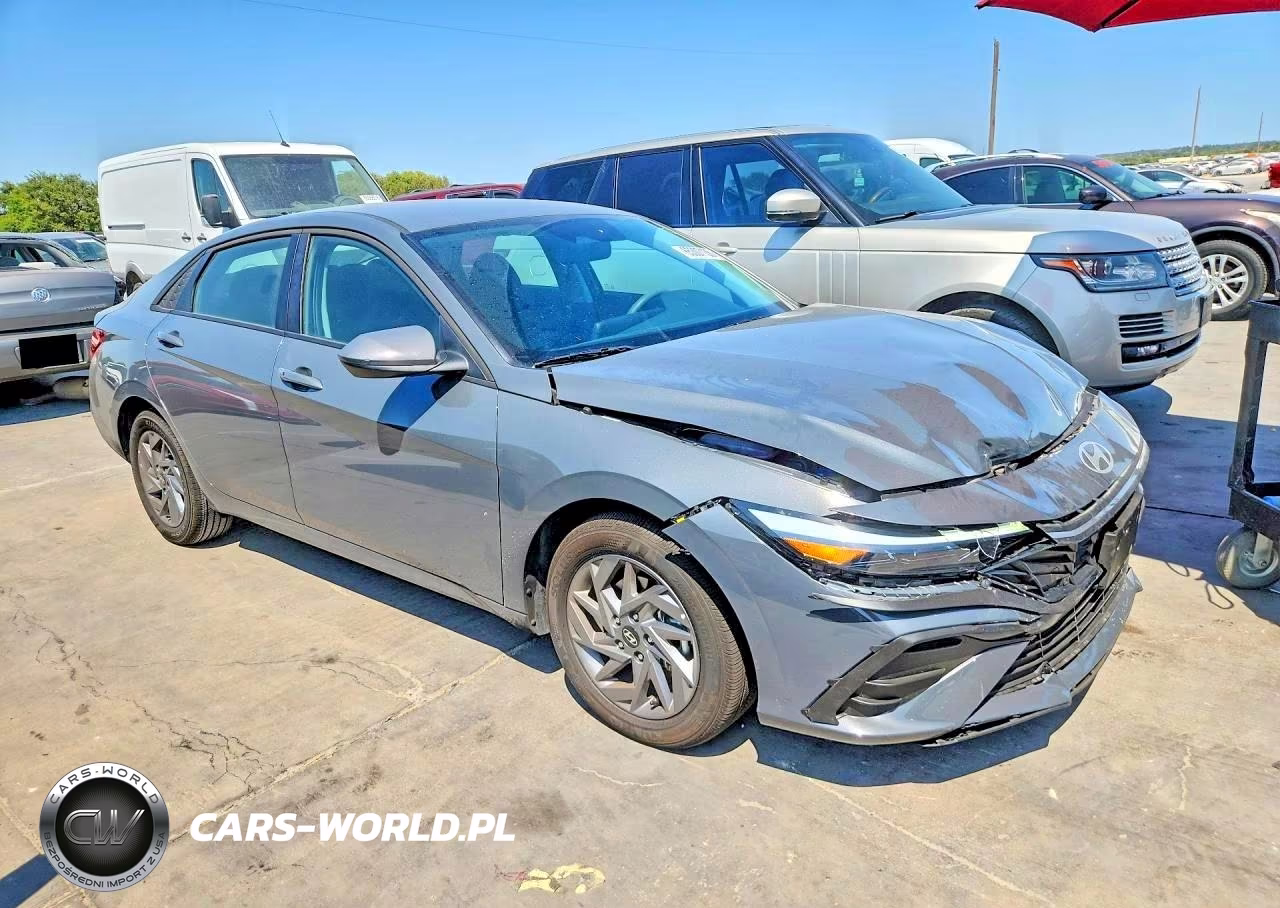 2026 Hyundai Elantra Hybrid Blue VIN:KMHLM4DJ3TU196813 - 4