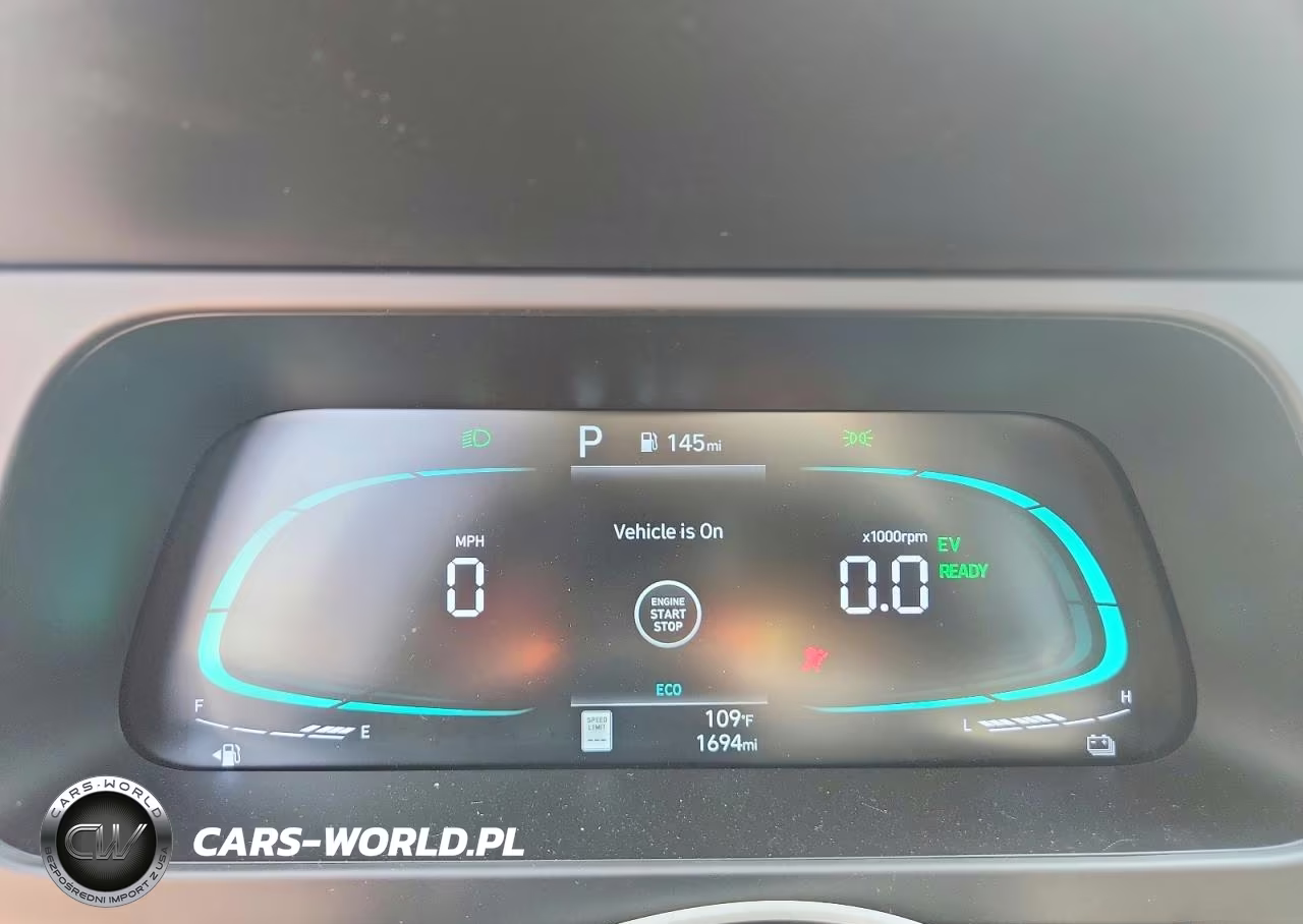 2026 Hyundai Elantra Hybrid Blue VIN:KMHLM4DJ3TU196813 - 9