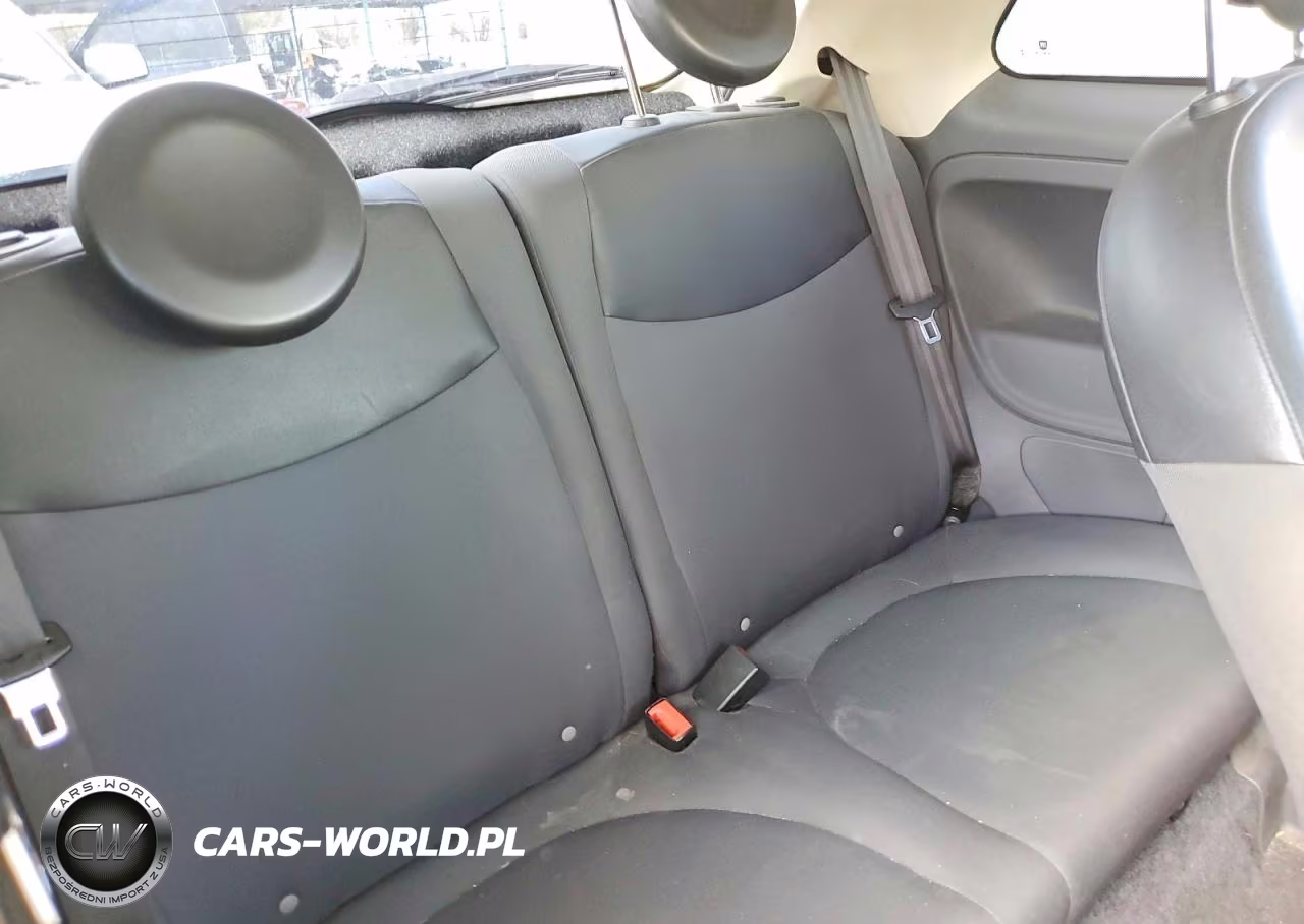 2015 Fiat 500 Pop VIN:3C3CFFAR5FT623836 - 10
