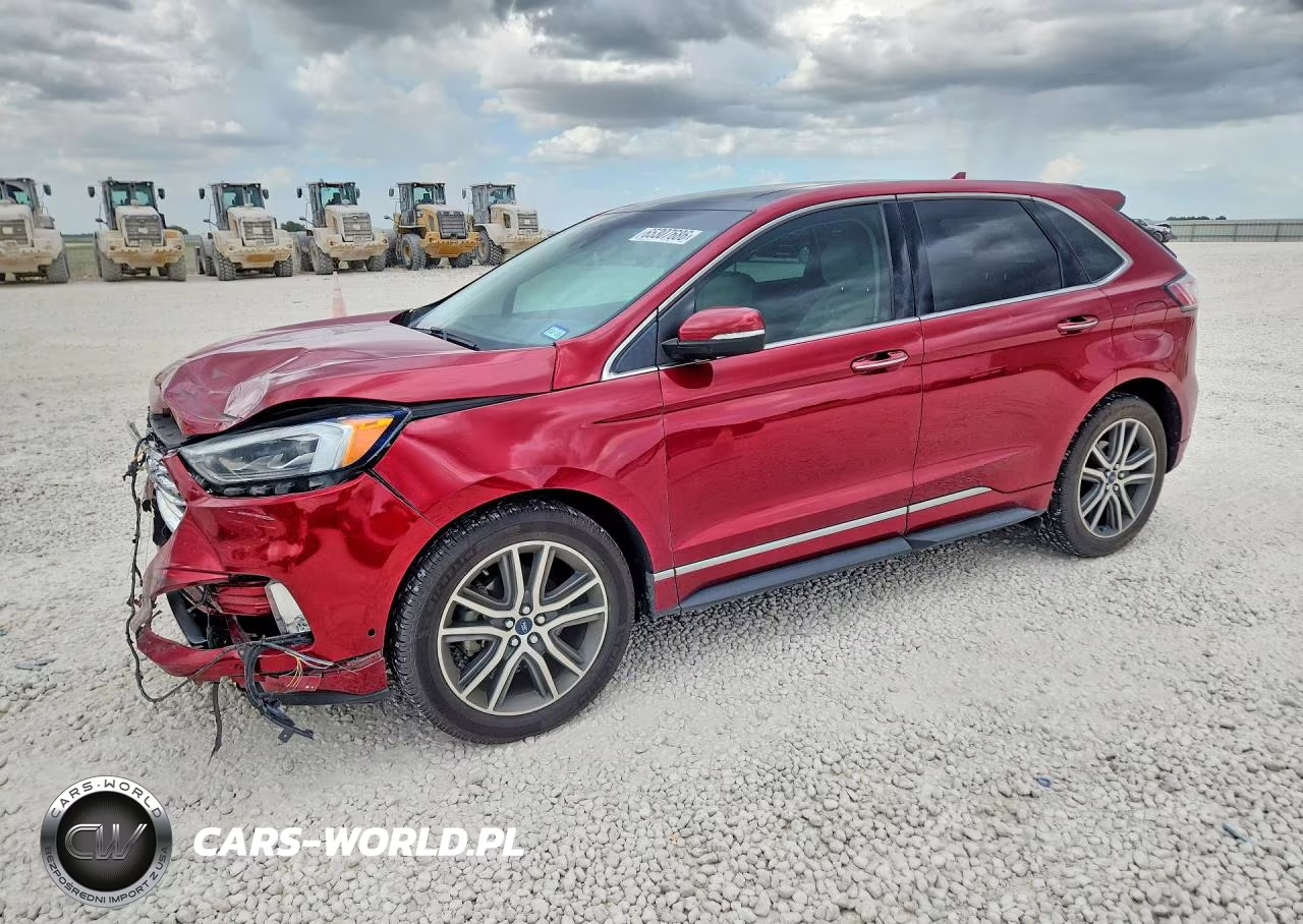 2019 Ford Edge Titanium