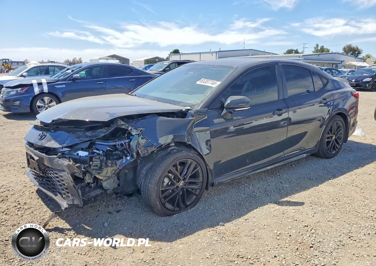2026 Toyota Camry Se VIN:4T1DAACKXTU210681 - 1