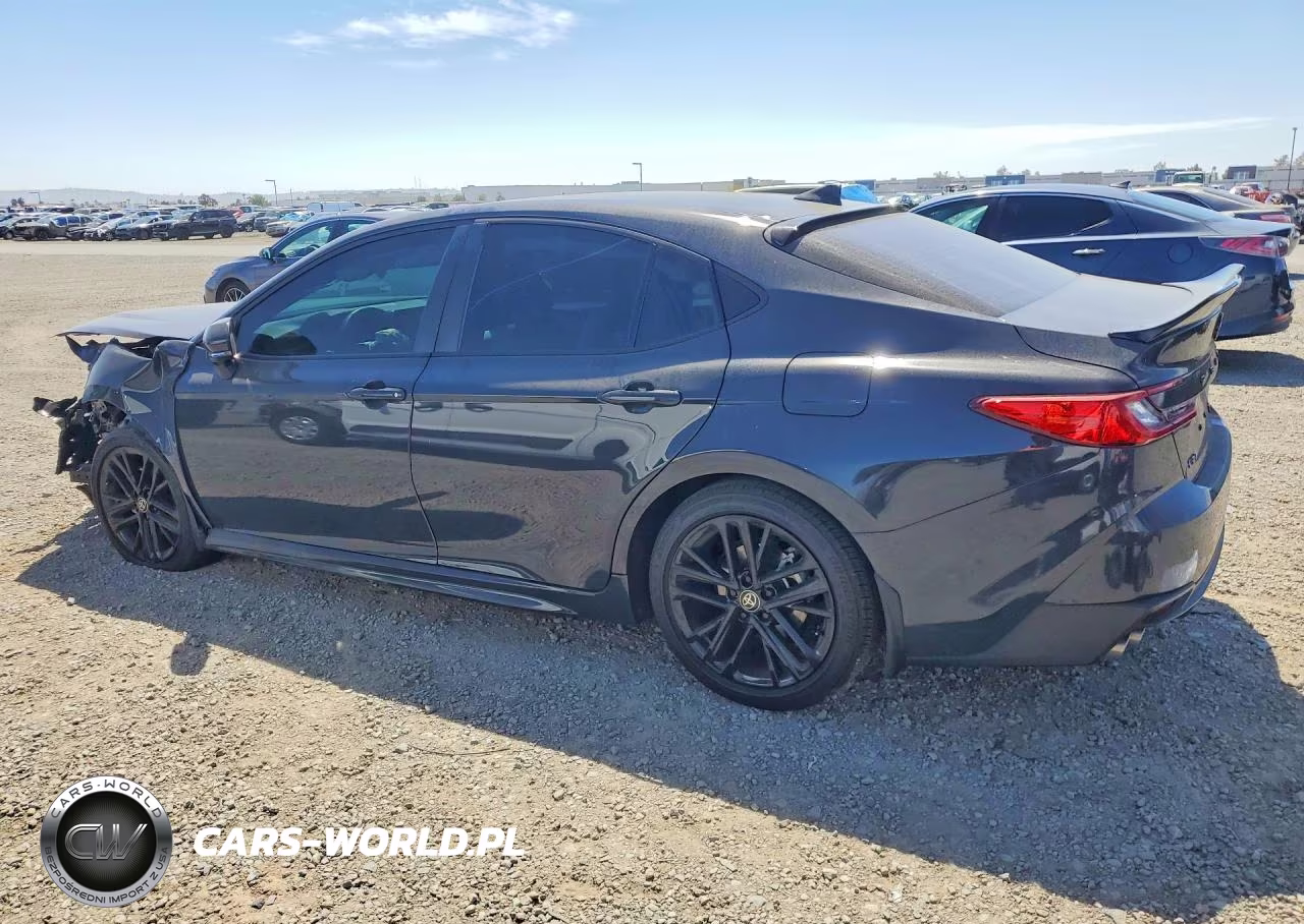 2026 Toyota Camry Se VIN:4T1DAACKXTU210681 - 2