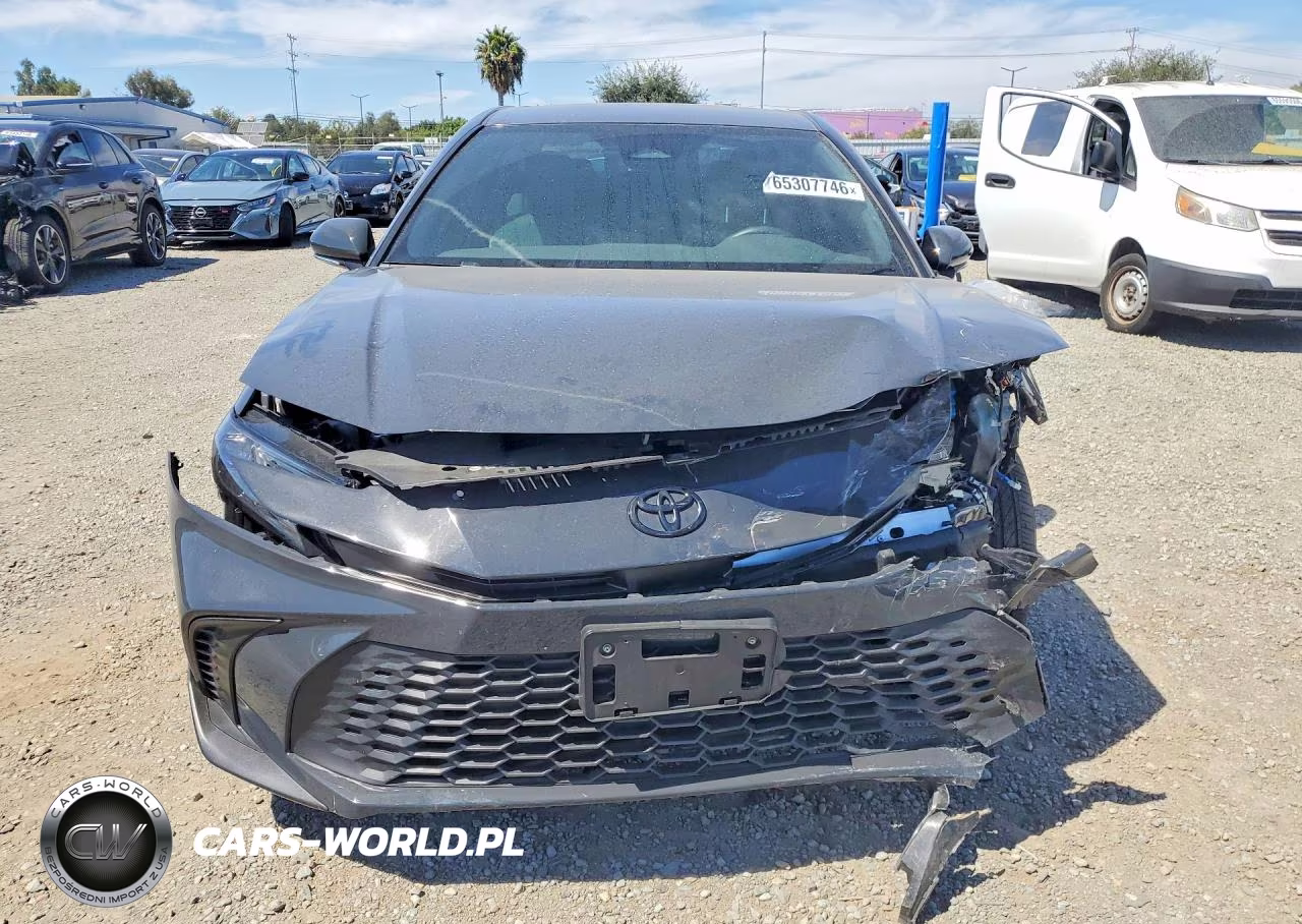 2026 Toyota Camry Se VIN:4T1DAACKXTU210681 - 5