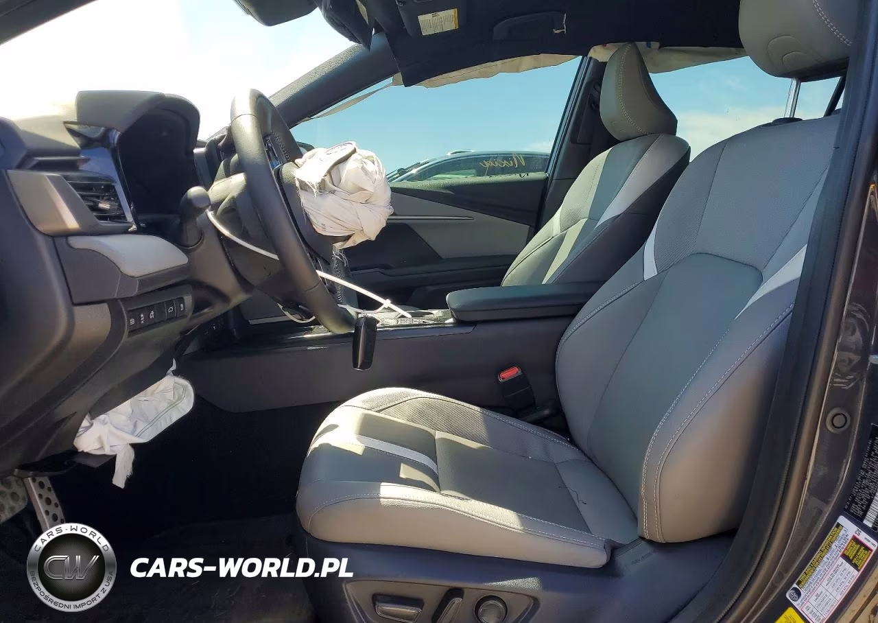 2026 Toyota Camry Se VIN:4T1DAACKXTU210681 - 7