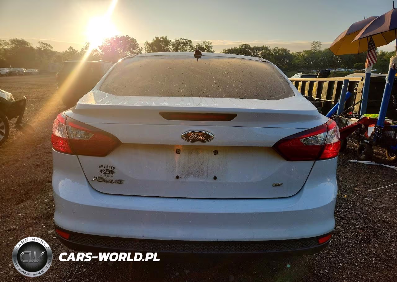 2012 Ford Focus Se VIN:1FAHP3F29CL207763 - 6