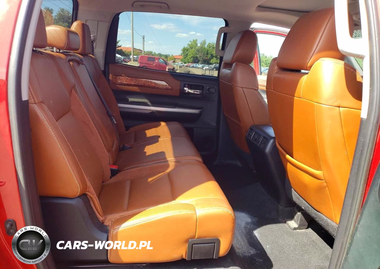 2017 Toyota Tundra VIN:5TFAY5F11HX588021 - 10