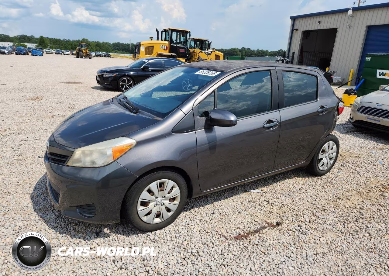 2012 Toyota Yaris 5-Door L
