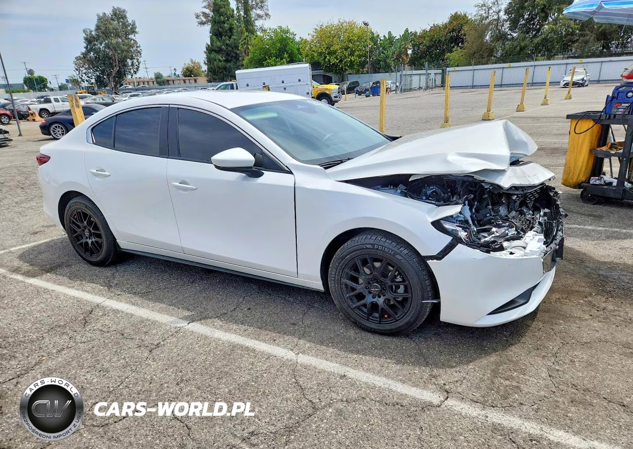 2025 Mazda 3 VIN:JM1BPAAMXS1774460 - 4