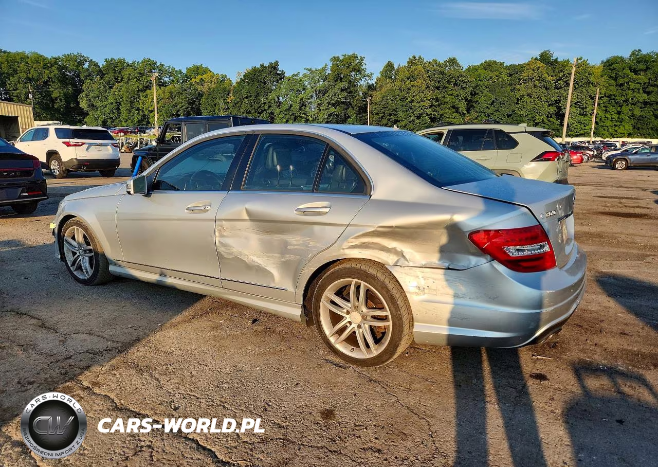 2014 Mercedes-Benz C 300 4Matic VIN:WDDGF8AB4EG157515 - 2