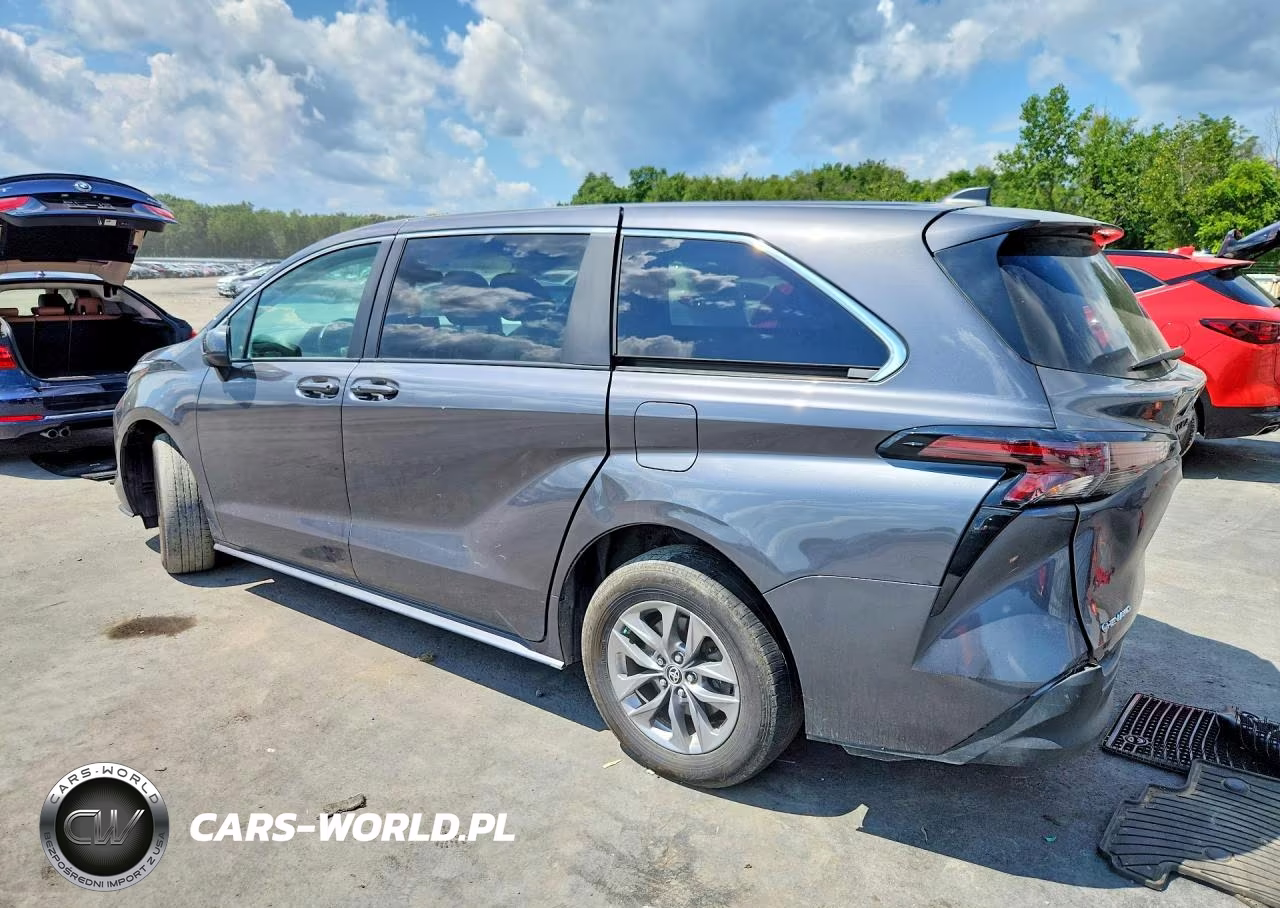 2025 Toyota Sienna Le VIN:5TDKSKFC9SS182121 - 2