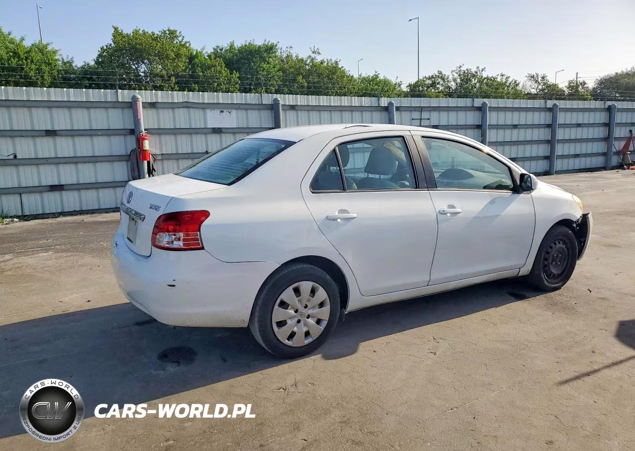 2009 Toyota Yaris Base VIN:JTDBT903991352080 - 3