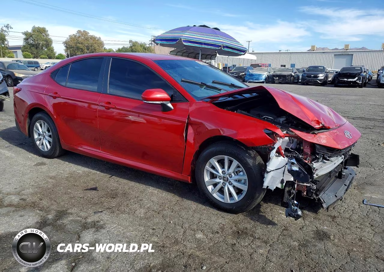 2026 Toyota Camry Le VIN:4T1DAACK1TU285530 - 4